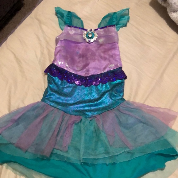 Little mermaid costume/dress up - Picture 1 of 4